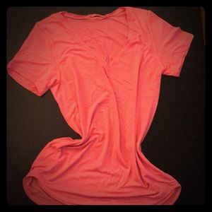 Lululemon tee size 6